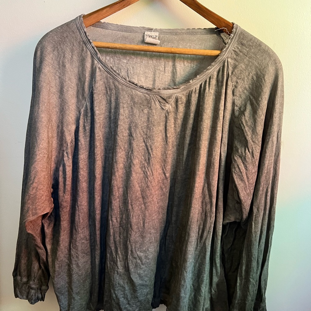 Magnolia Pearl Europa Long Sleeve Tee – “Ozzy” Color